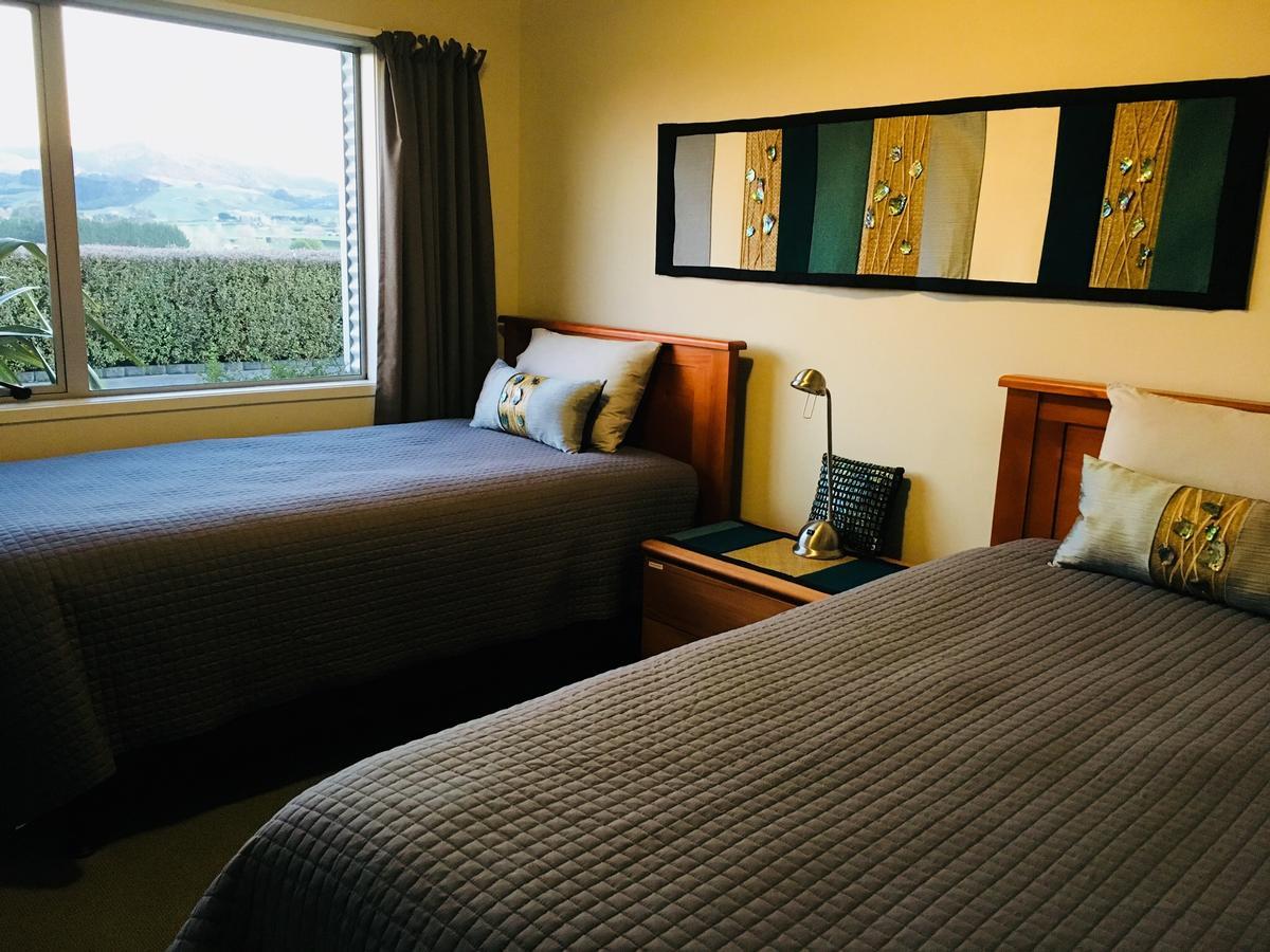 Birds Eye View Bed And Breakfast Waihi Exterior photo